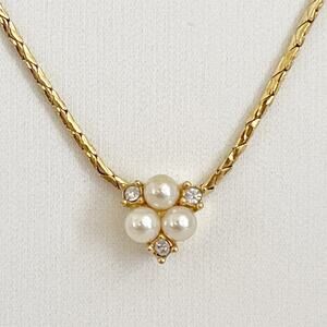 CHRISTIAN DIOR Vintage Faux Pearl & Crystal Flower Cluster Pendant Necklace